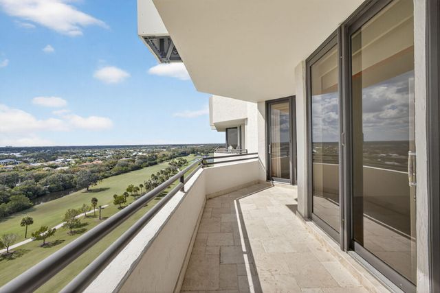 3322 Casseekey Island Road 1304, Jupiter, FL 33477