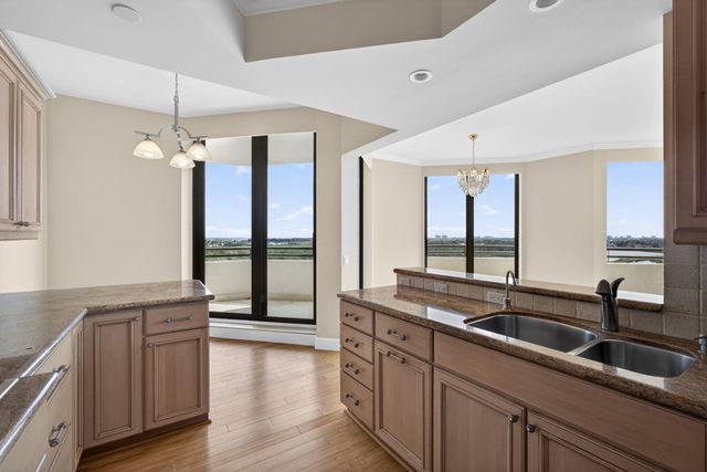 3322 Casseekey Island Road 1304, Jupiter, FL 33477