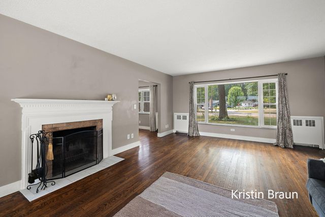 4078 Highgate Road, Norton Shores City, MI 49441