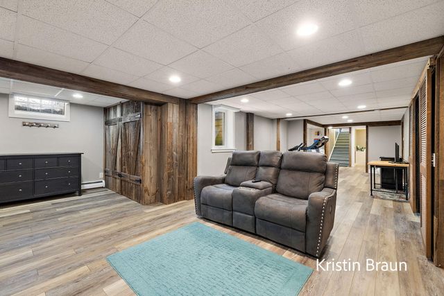 4078 Highgate Road, Norton Shores City, MI 49441