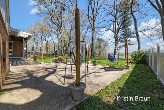 4078 Highgate Road, Norton Shores City, MI 49441
