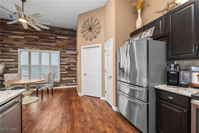 9130 Devonshire Drive, Olmsted Falls, OH 44138