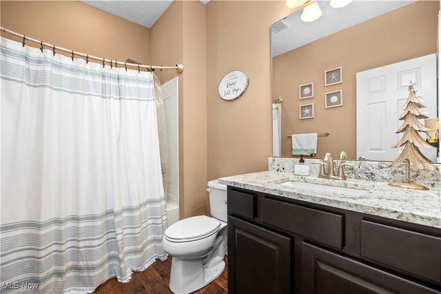 9130 Devonshire Drive, Olmsted Falls, OH 44138