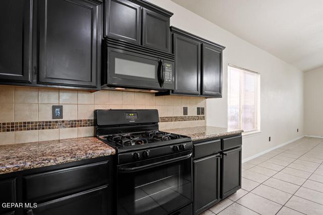 14685 HOLSTEINER Court, El Paso, TX 79938