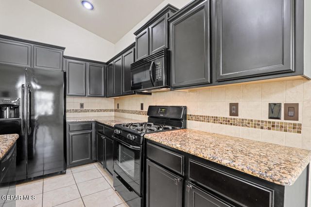 14685 HOLSTEINER Court, El Paso, TX 79938
