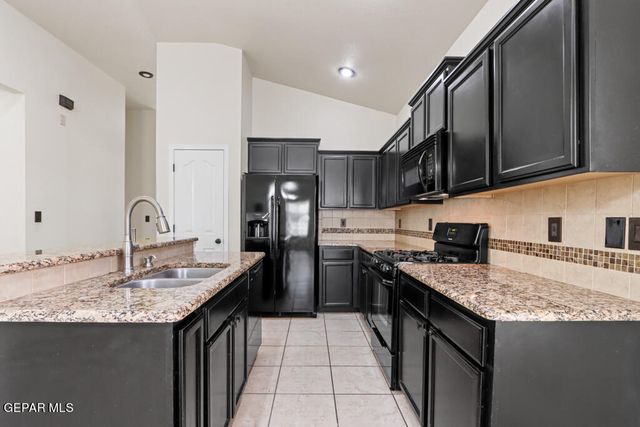14685 HOLSTEINER Court, El Paso, TX 79938