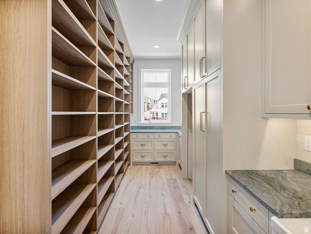 4481 N 250 W, Pleasant View, UT 84414