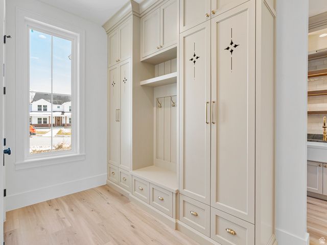 4481 N 250 W, Pleasant View, UT 84414