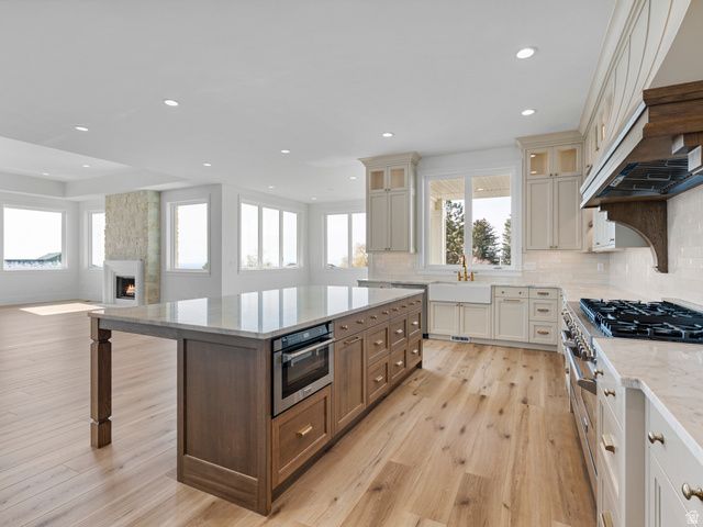 4481 N 250 W, Pleasant View, UT 84414