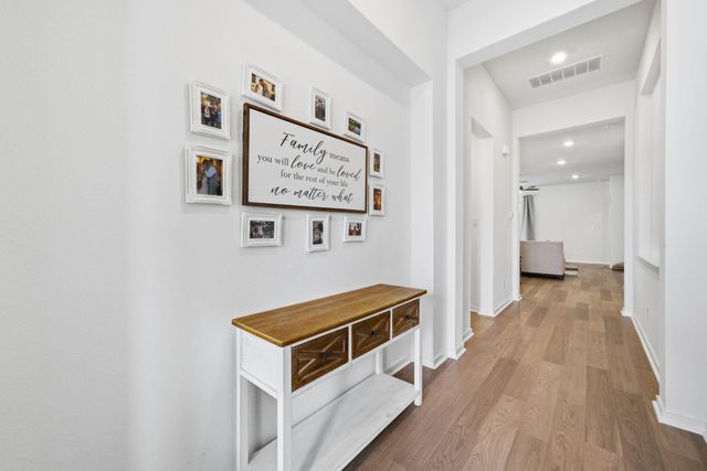 20804 Rowston Manor LN, Manor, TX 78653