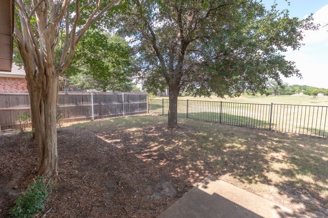 13200 Ragged Spur Court, Fort Worth, TX 76052