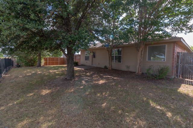 13200 Ragged Spur Court, Fort Worth, TX 76052