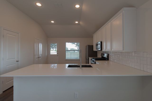13200 Ragged Spur Court, Fort Worth, TX 76052
