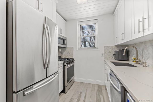 1350 Midland Avenue 1O, Bronxville, NY 10708