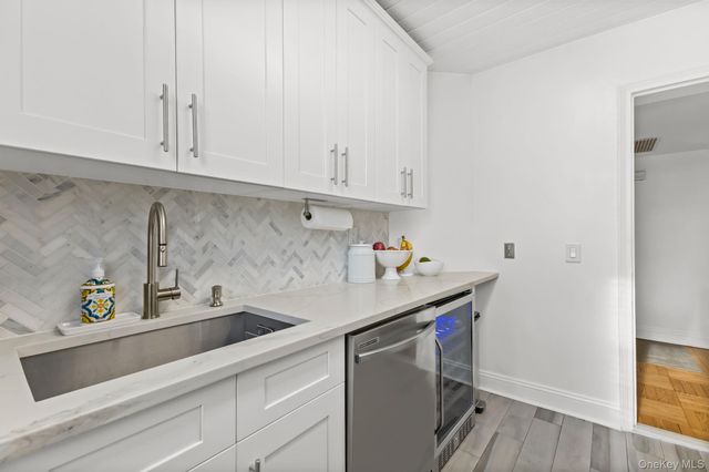 1350 Midland Avenue 1O, Bronxville, NY 10708