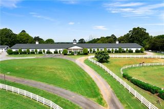 700 Brown Farm SW Road, Cartersville, GA 30120