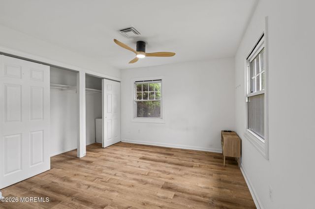 1 Madestone Lane, Willingboro, NJ 08046