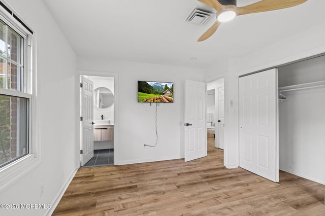1 Madestone Lane, Willingboro, NJ 08046
