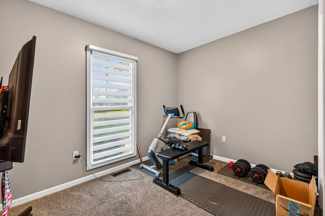 605 16TH ST, Grottoes, VA 24441