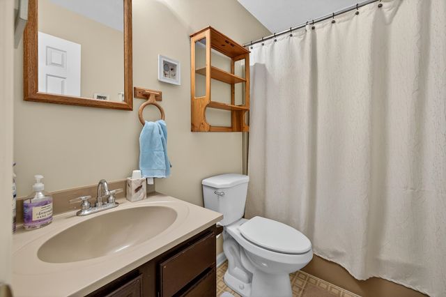 605 16TH ST, Grottoes, VA 24441