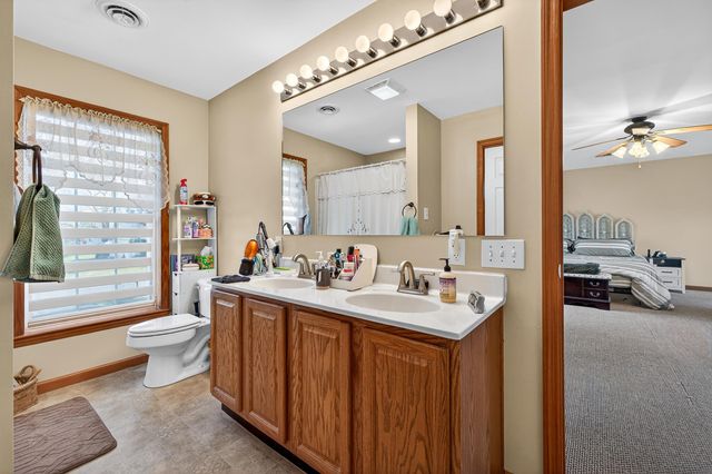 605 16TH ST, Grottoes, VA 24441