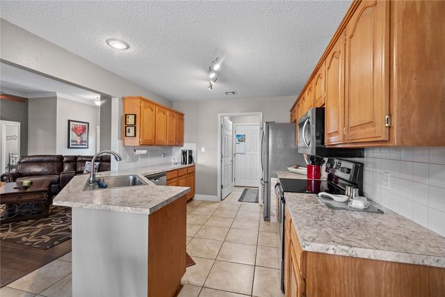 397 Thompson Street, Centerton, AR 72719