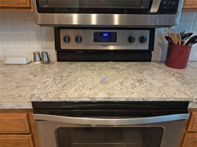 397 Thompson Street, Centerton, AR 72719