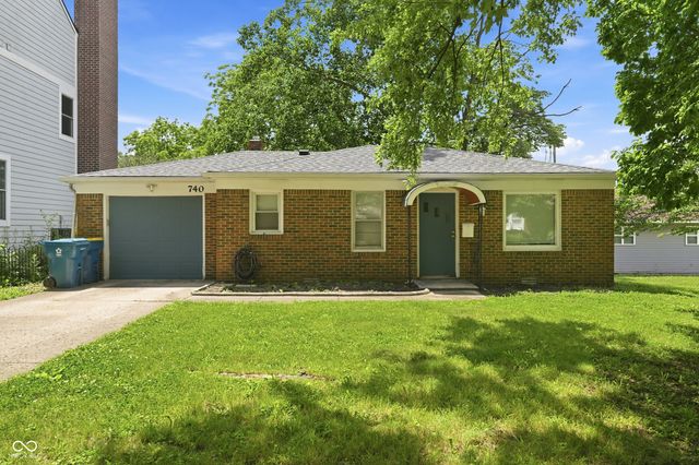 740 1st Avenue NE, Carmel, IN 46032