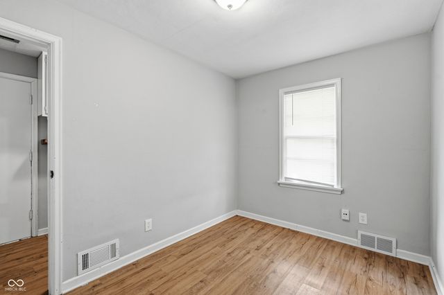 740 1st Avenue NE, Carmel, IN 46032