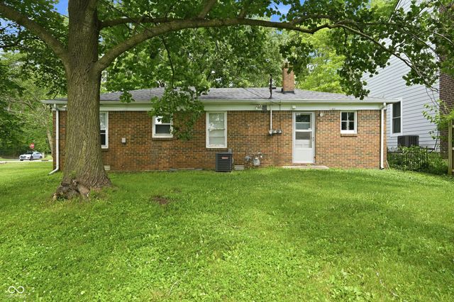 740 1st Avenue NE, Carmel, IN 46032