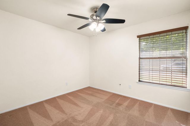 909 Garden View DR, Georgetown, TX 78628