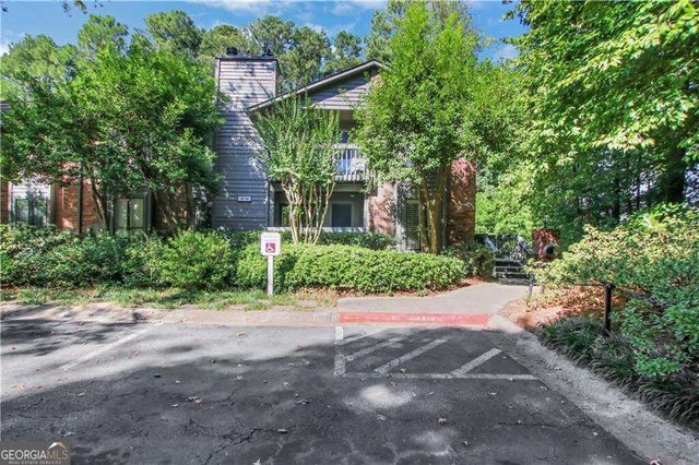 122 Tuxworth Circle, Decatur, GA 30033