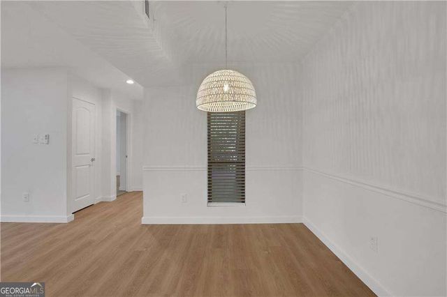 122 Tuxworth Circle, Decatur, GA 30033
