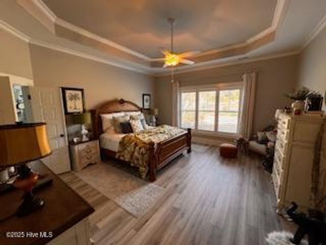 163 Voyager Way, Hampstead, NC 28443