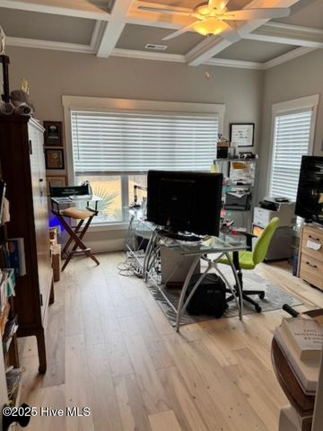 163 Voyager Way, Hampstead, NC 28443