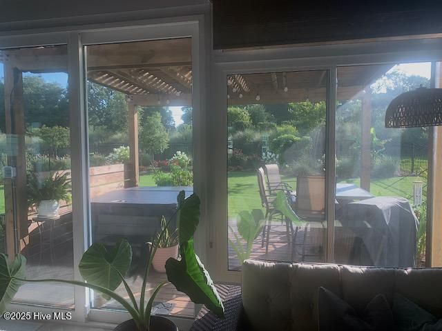 163 Voyager Way, Hampstead, NC 28443