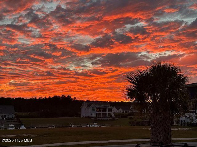 163 Voyager Way, Hampstead, NC 28443