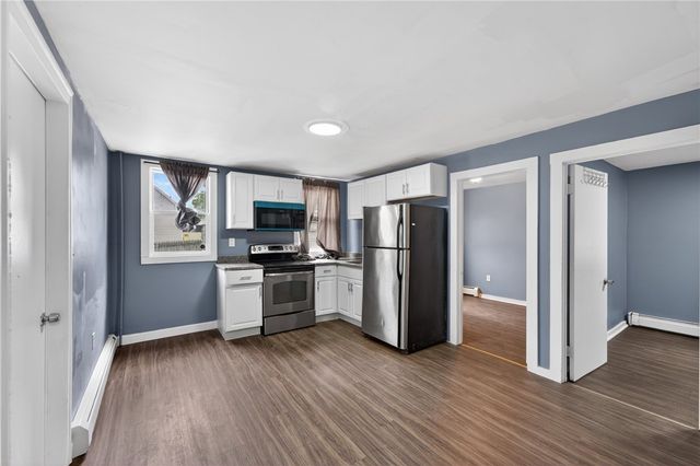 6 Dorr Street, Providence, RI 02908