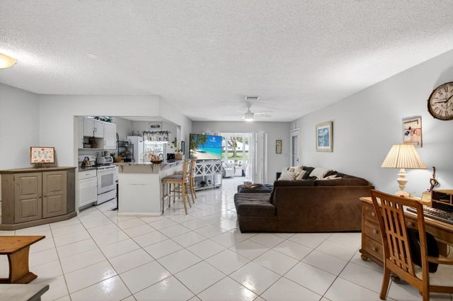 5050 Nesting Way B, Delray Beach, FL 33484