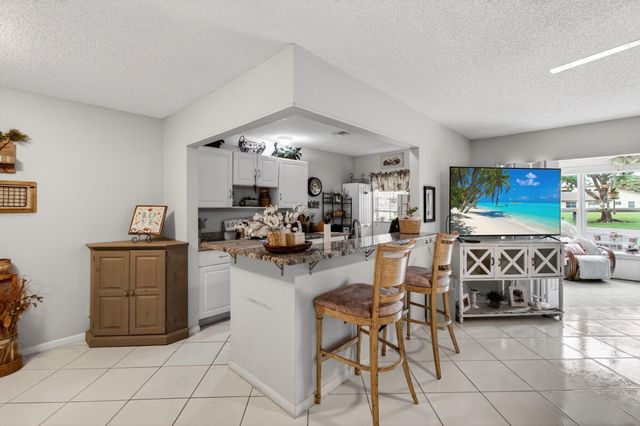 5050 Nesting Way B, Delray Beach, FL 33484