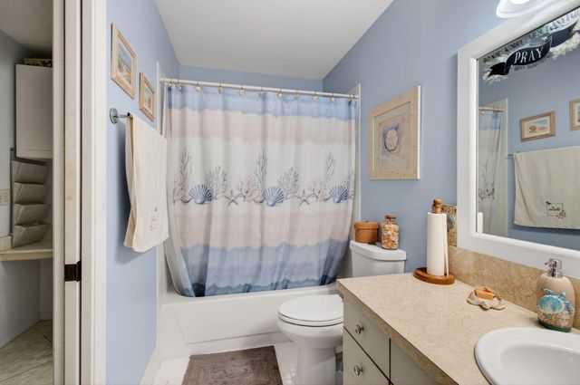 5050 Nesting Way B, Delray Beach, FL 33484