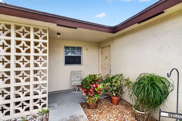 5050 Nesting Way B, Delray Beach, FL 33484