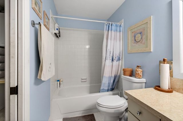 5050 Nesting Way B, Delray Beach, FL 33484