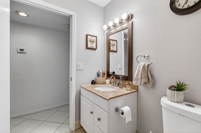 5050 Nesting Way B, Delray Beach, FL 33484