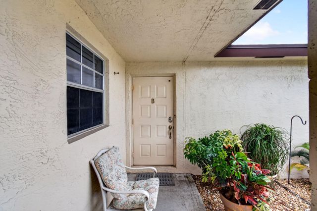 5050 Nesting Way B, Delray Beach, FL 33484