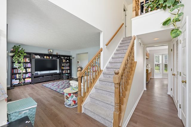 6926 Caribou Drive, Indianapolis, IN 46278