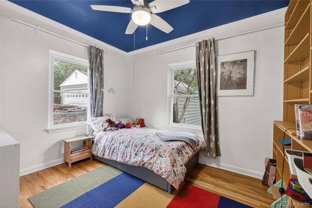 1050 Pikeview Street, Lakewood, CO 80215