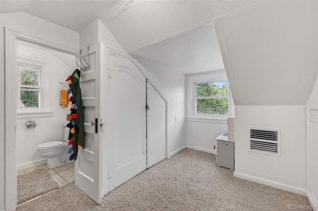 1050 Pikeview Street, Lakewood, CO 80215