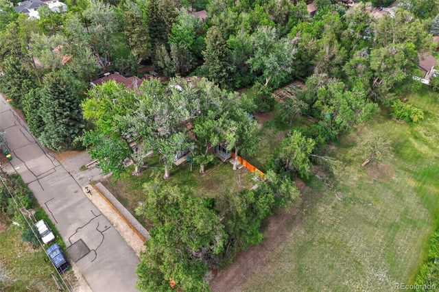 1050 Pikeview Street, Lakewood, CO 80215