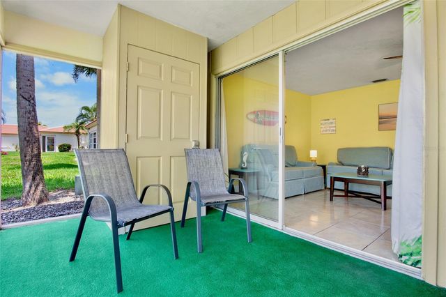 159 VISTA HERMOSA CIRCLE 27B, Sarasota, FL 34242